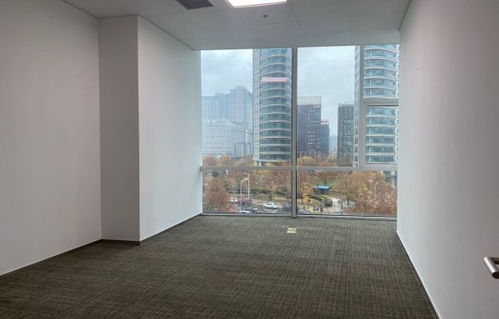 豐臺(tái)科技園 總部廣場(chǎng) 寫字樓出租 戶型方正 地標(biāo)建筑出租 辦公樓租賃 北京我愛我家