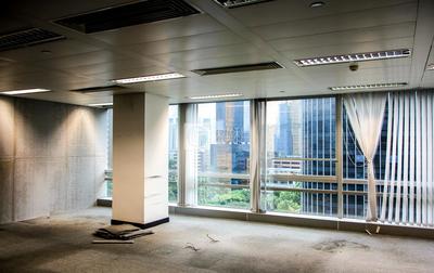 197平方米辦公室|寫字樓|辦公樓出租|西門口廣場(chǎng)_可容納35-43工位/簡(jiǎn)裝修/出租價(jià)格23640元/月